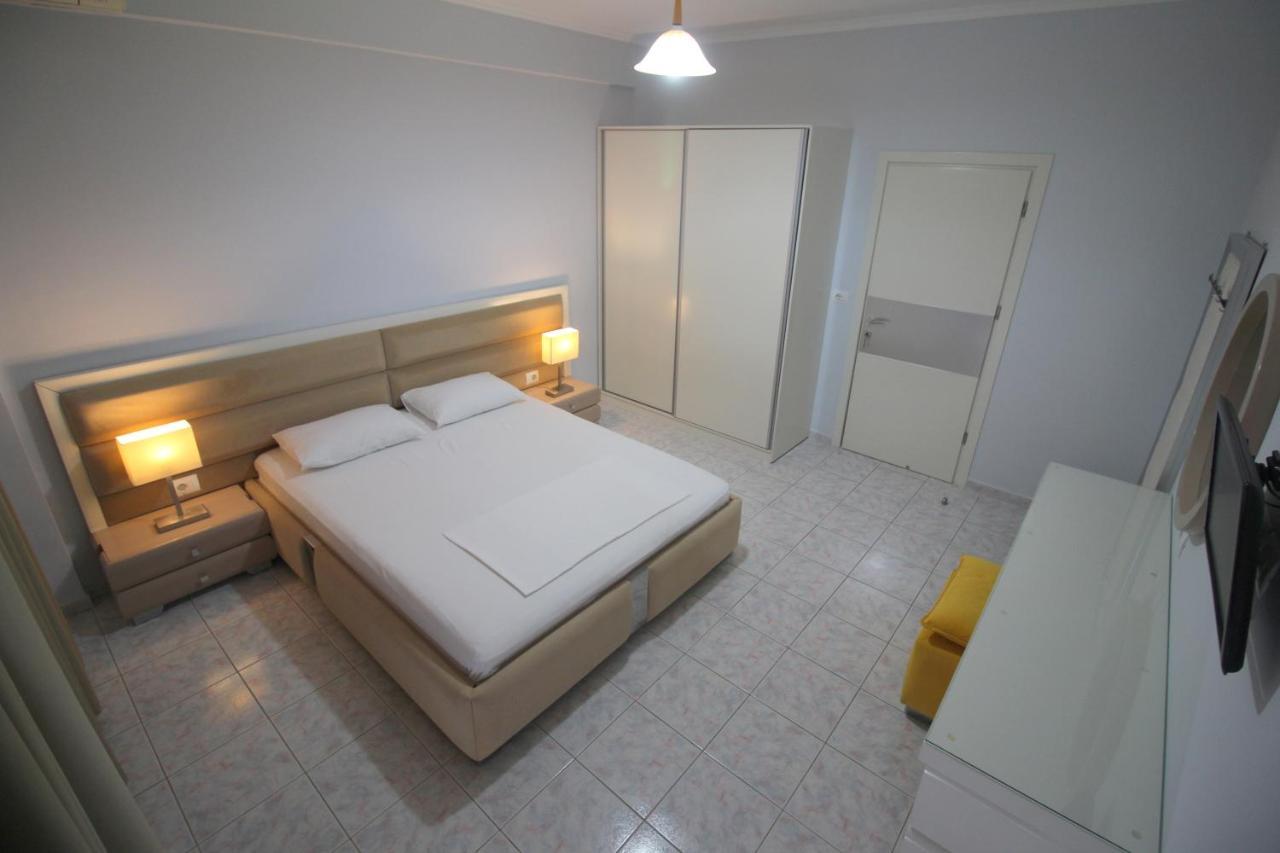 Murati Suites Sarandë 外观 照片