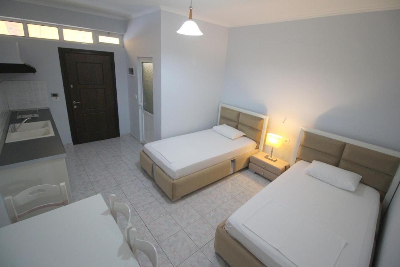 Murati Suites Sarandë 外观 照片