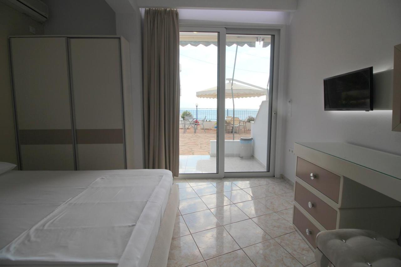 Murati Suites Sarandë 外观 照片