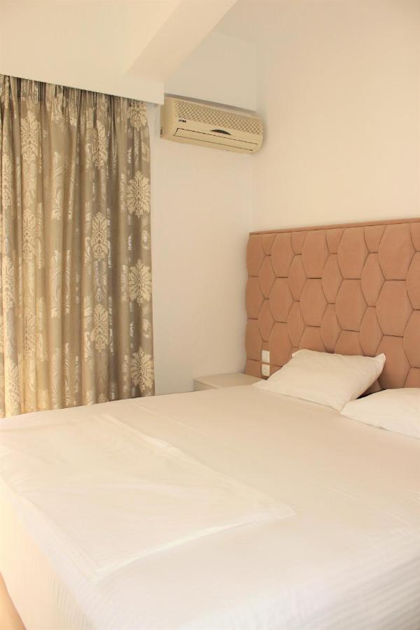 Murati Suites Sarandë 外观 照片