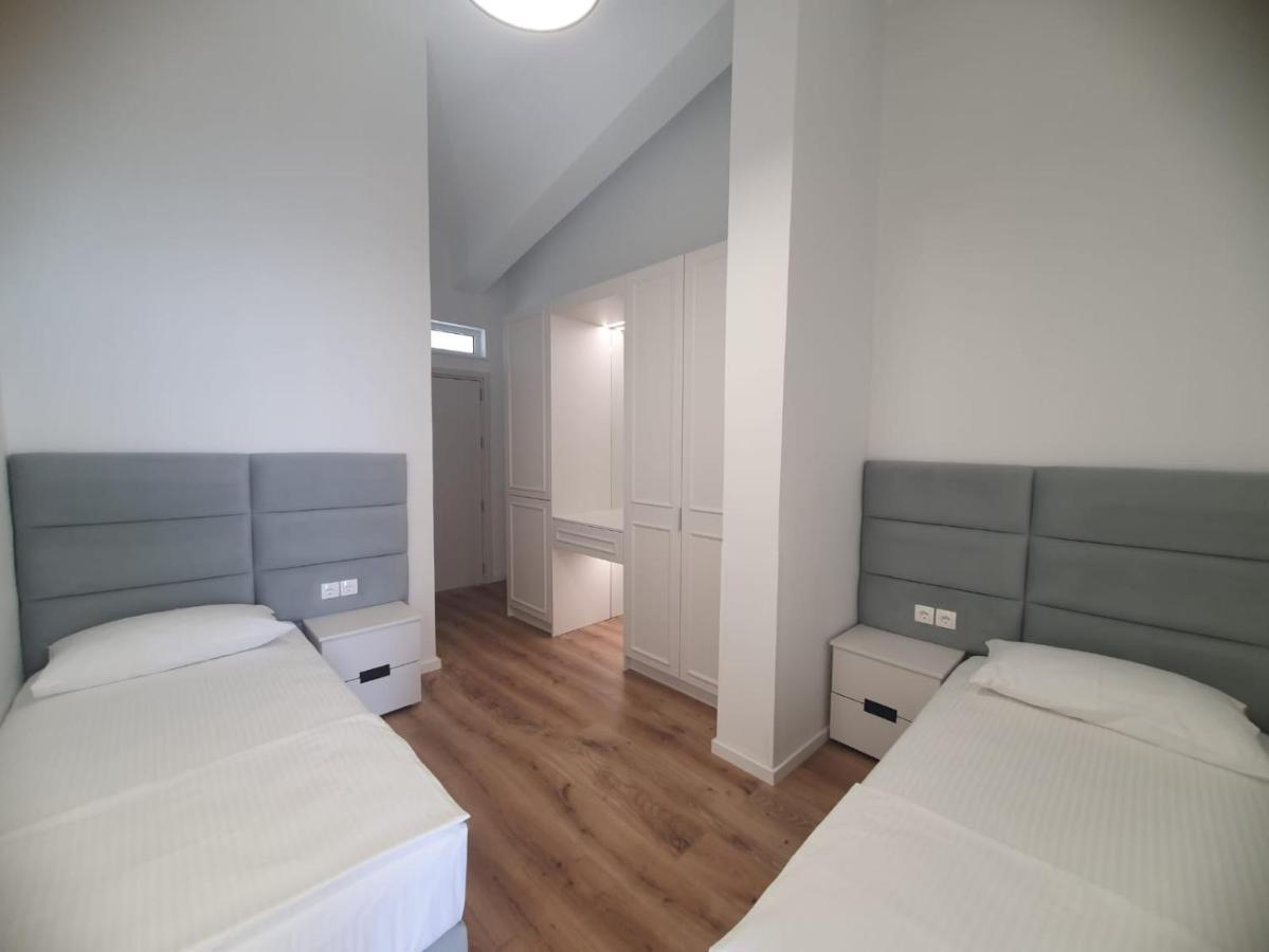 Murati Suites Sarandë 外观 照片