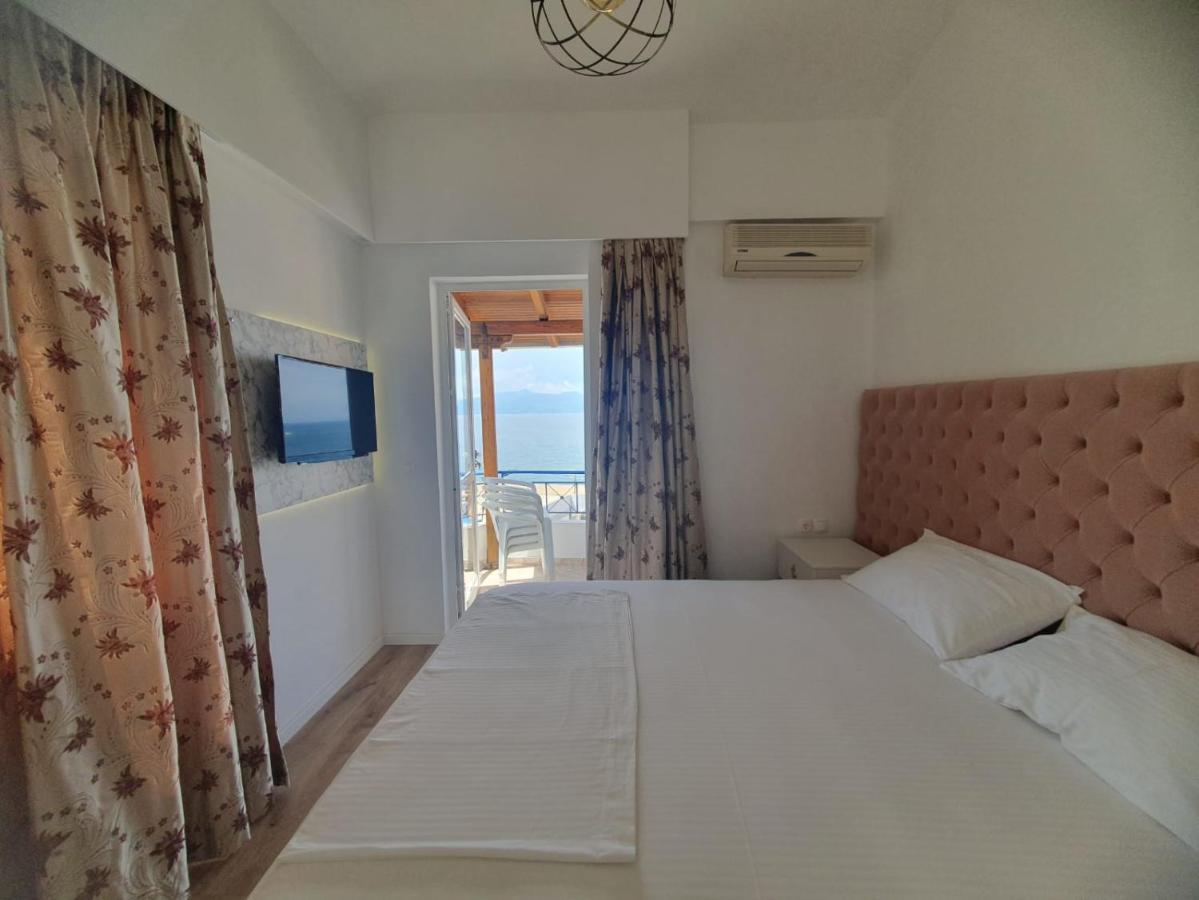Murati Suites Sarandë 外观 照片